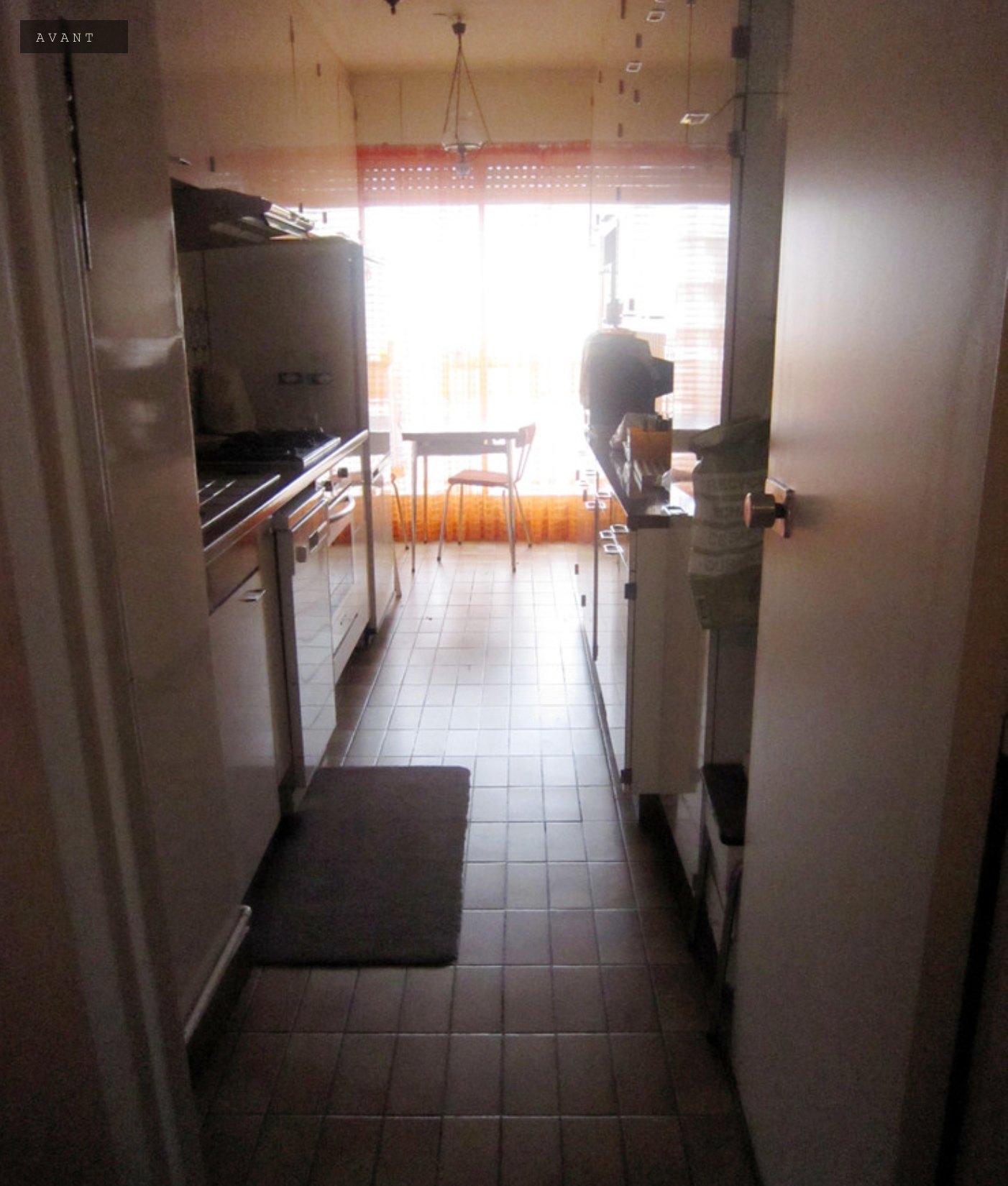 Appartement Levallois avant travaux, cuisine fermée et sombre